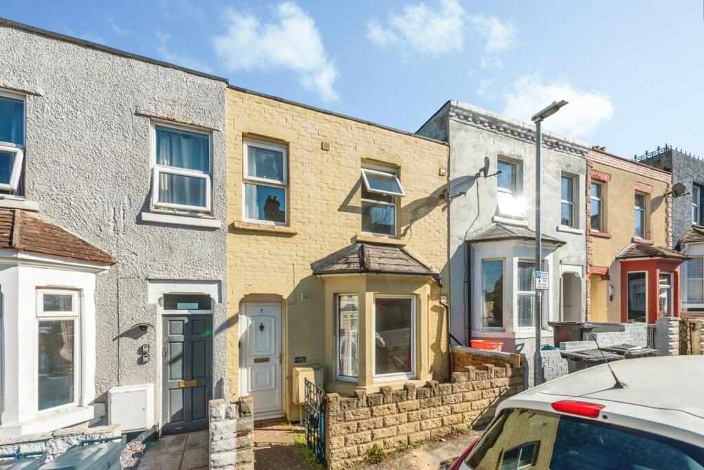 Terraced House