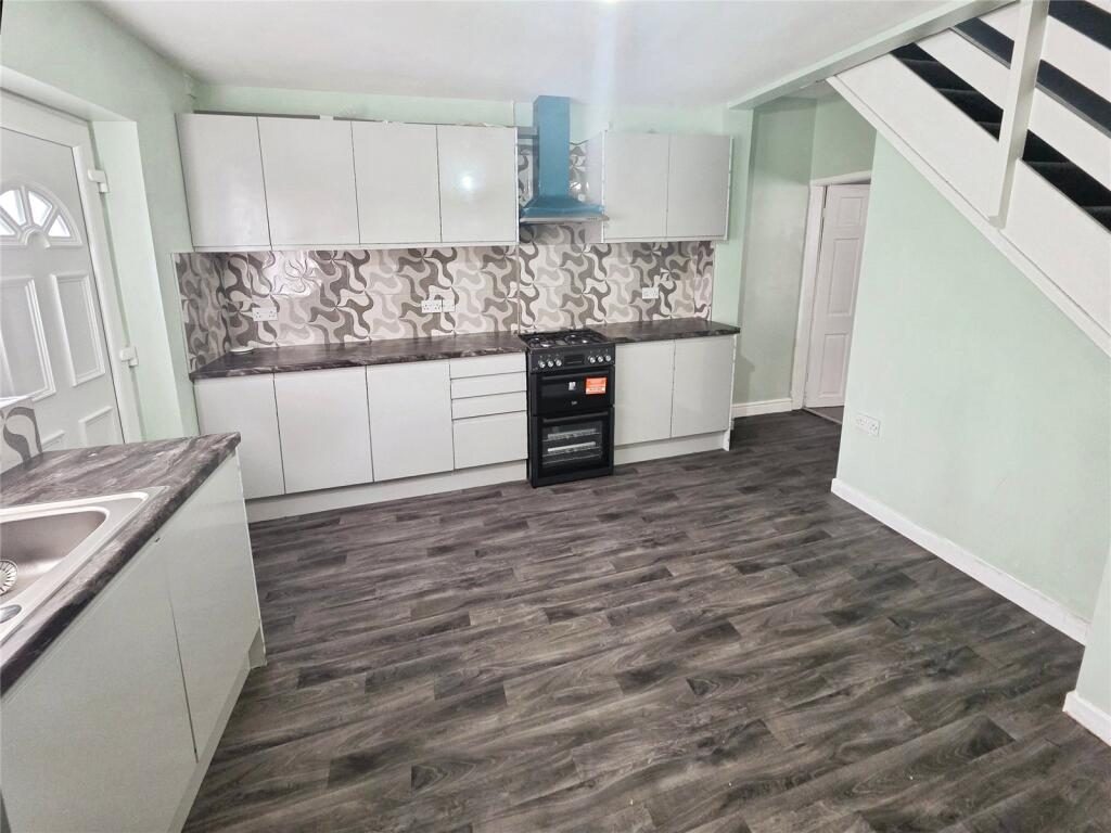 Terraced House
