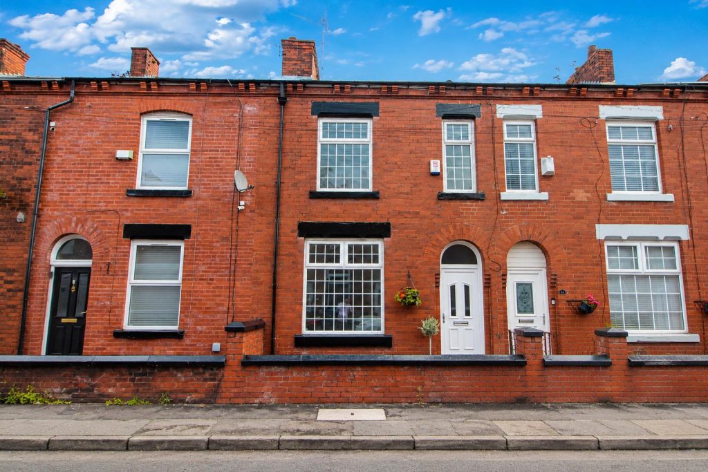 Property main image