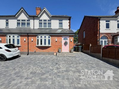 Property on Clipstone Road West, NG19 0EF