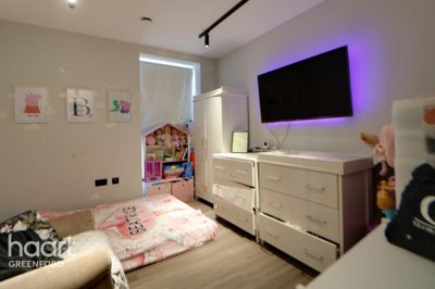 Property on Merrick Road, UB2 4WS