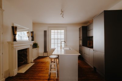 Property on East Ascent, TN38 0DS