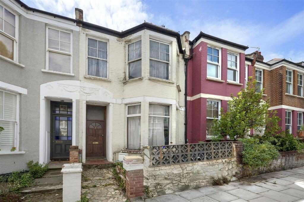 Terraced House