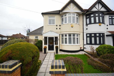Property on Roding Lane South, IG4 5PF