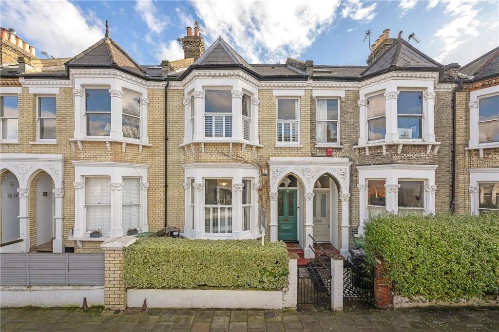 Terraced House