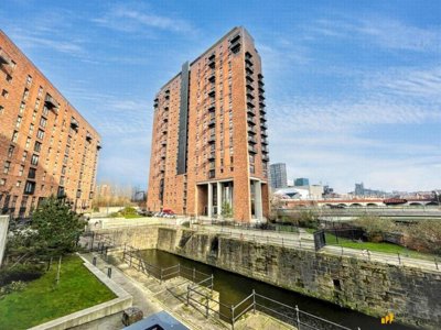 Property on Ordsall Lane, M5 4XQ