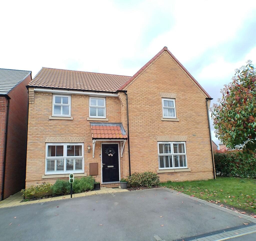Property main image