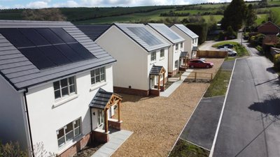 Property on FIDDINGTON HILL, SN10 4BU