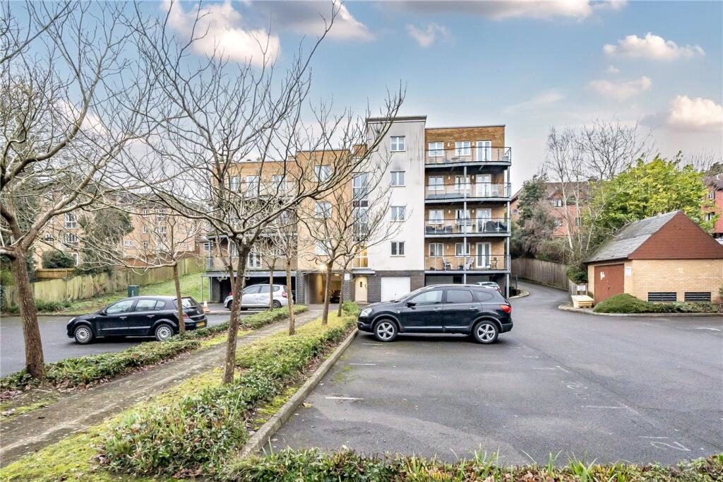 Property main image
