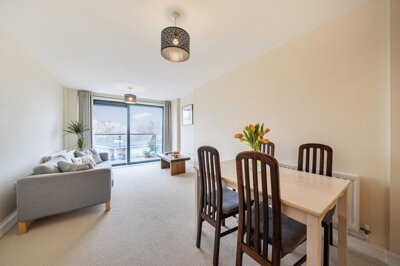 Property on Hotspur Street, SE11 6BS