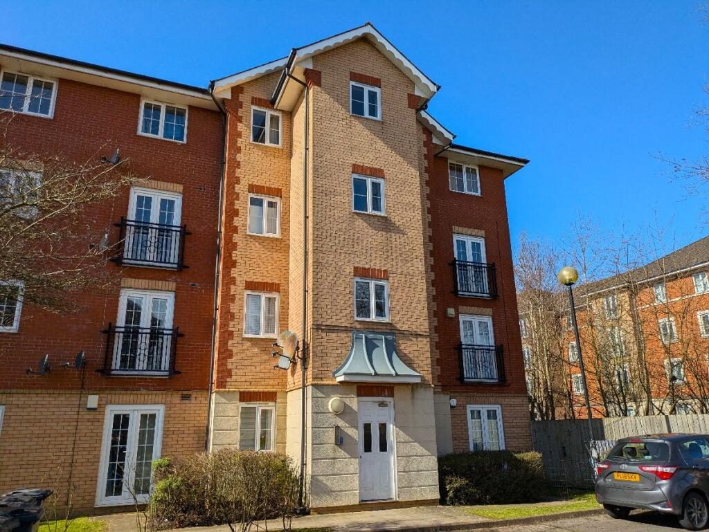Property main image
