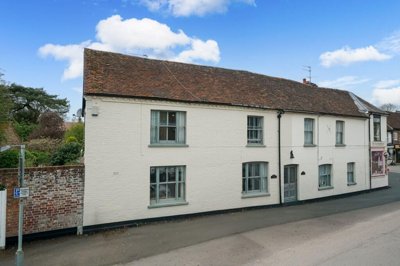 Property on High Street, AL3 7LJ