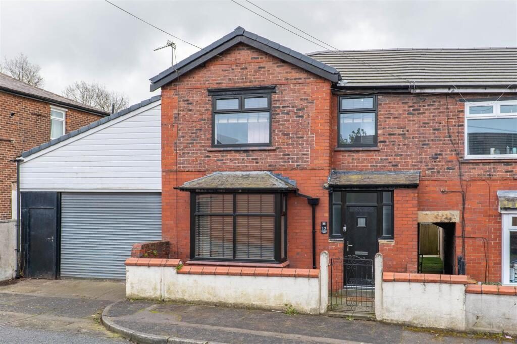 Terraced House