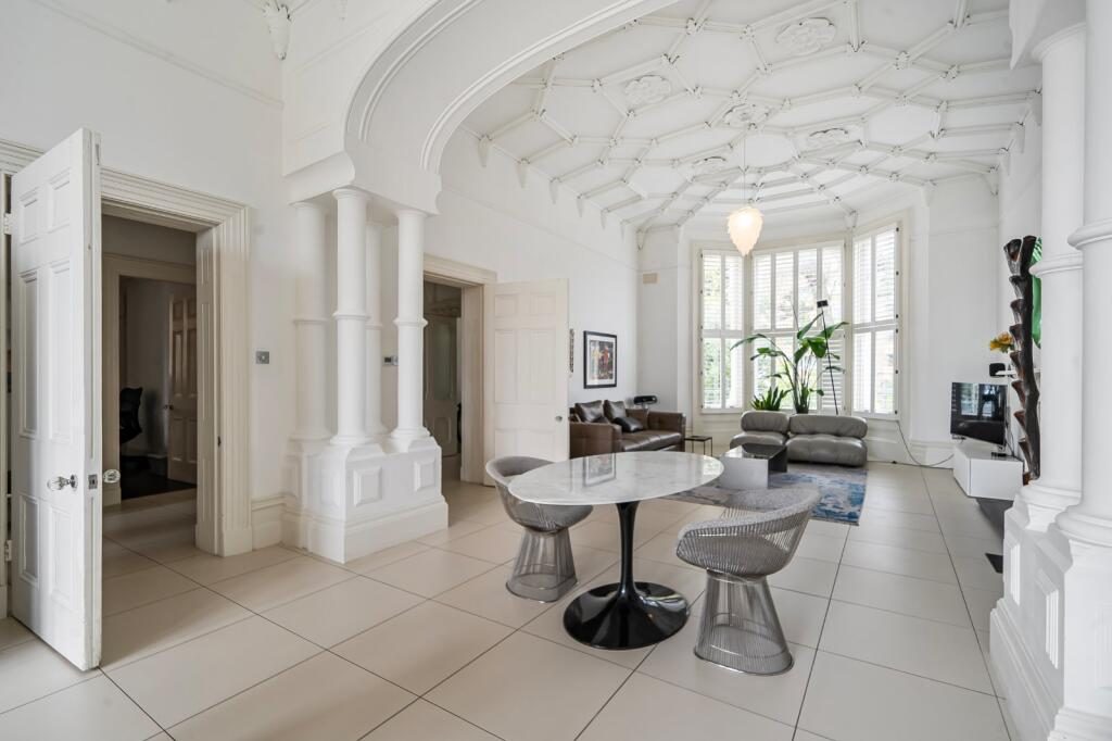 Maisonette