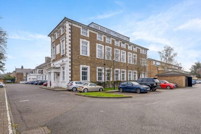 Property on Woolwich Road, SE2 0AU