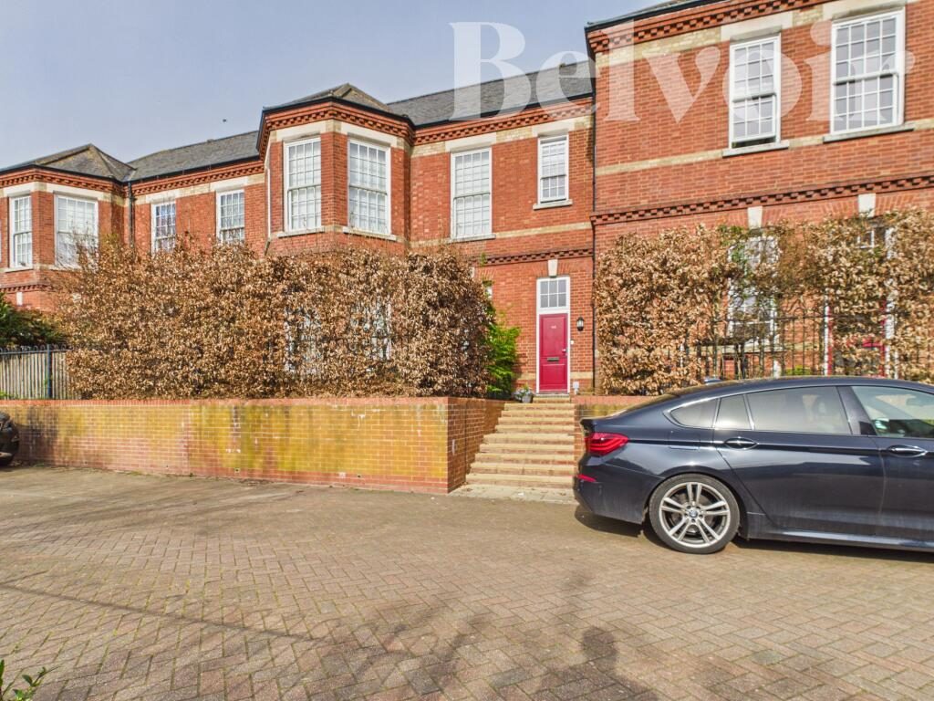 Terraced House