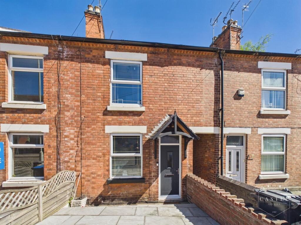 Terraced House