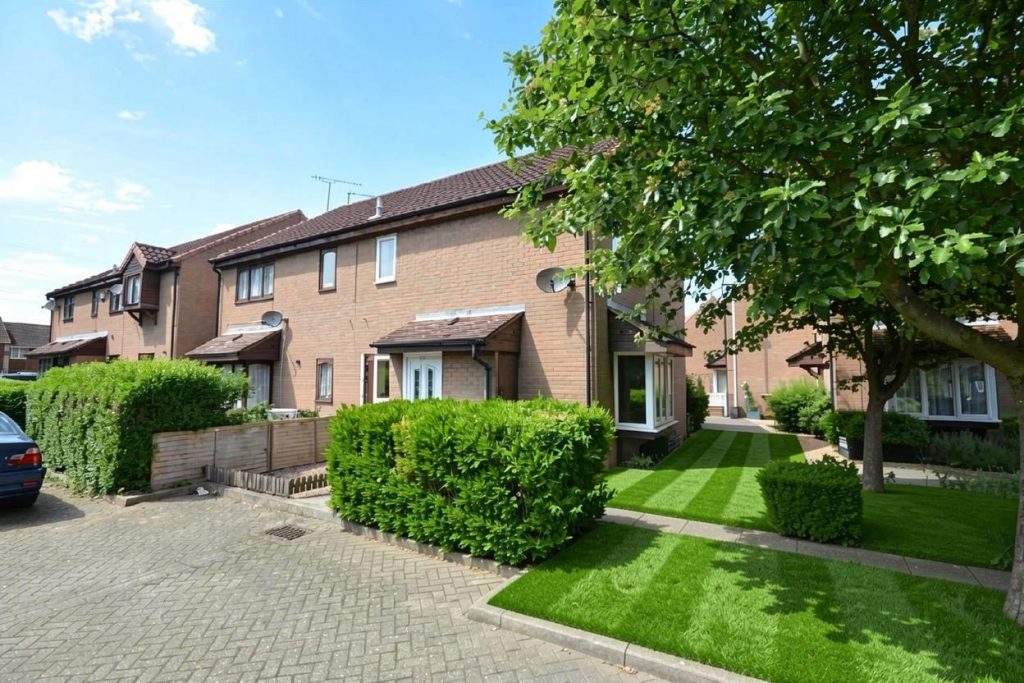 Terraced House