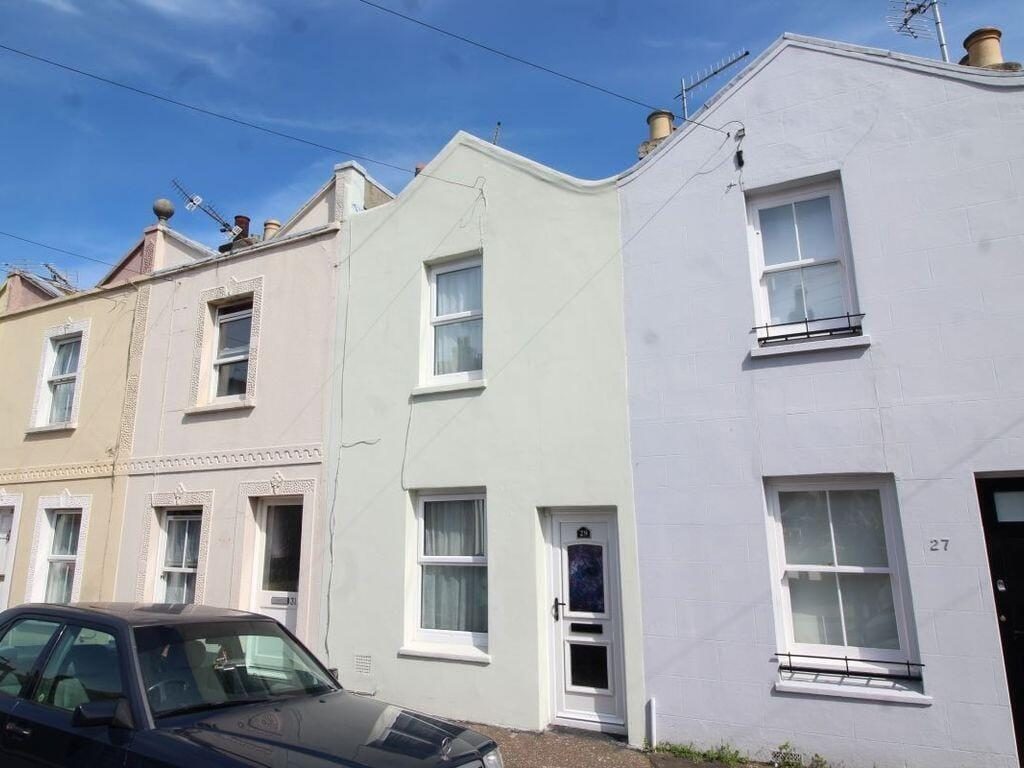 Property main image