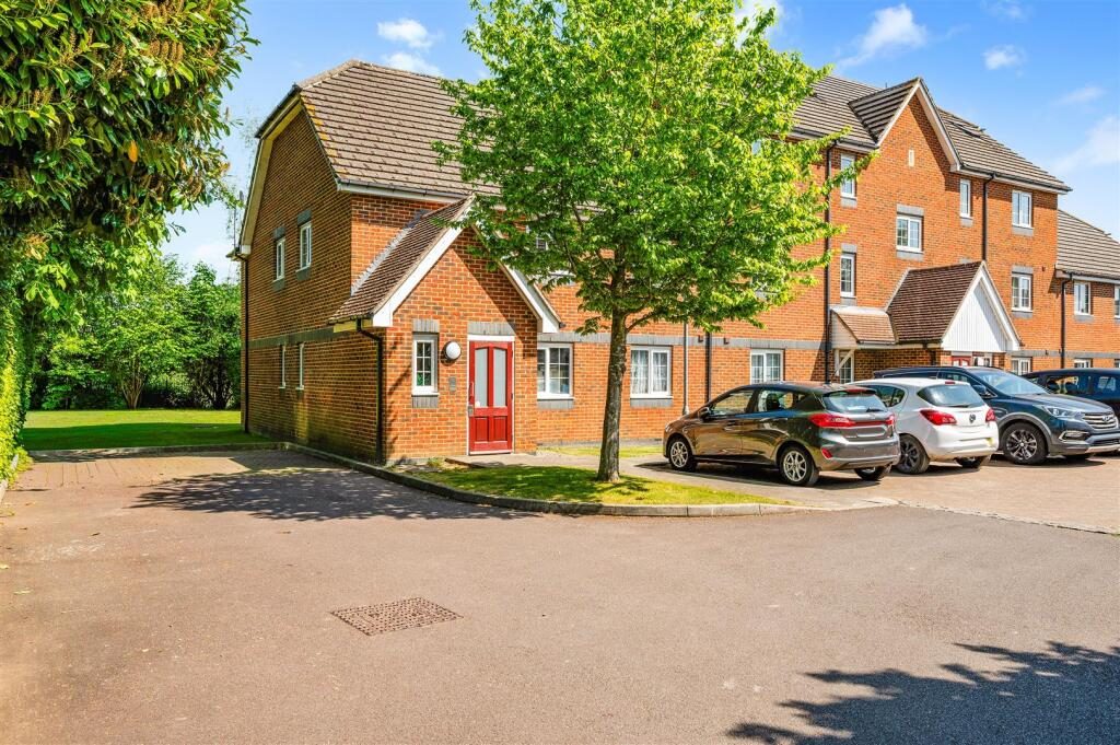 Property main image