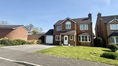 Property on Midholm, LN3 4DA