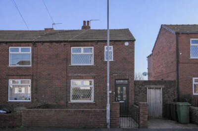 Property on Field Lane, WF5 9DZ