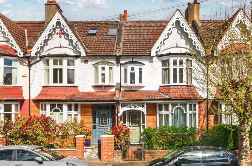 Terraced House