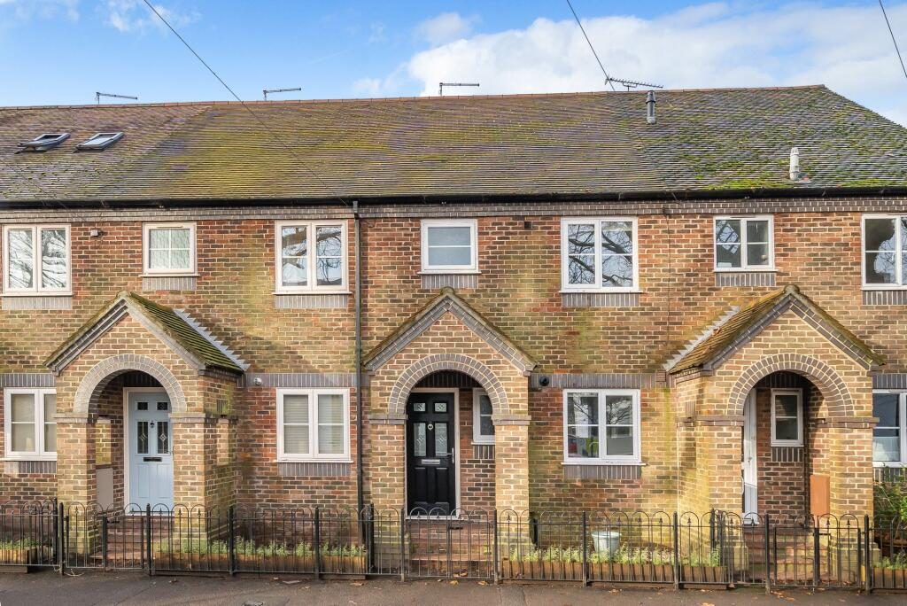 Property main image