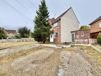 Property on Hillcrest Road, BA21 4RB