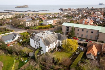 Property on EH39 4PD