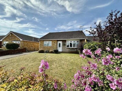 Property on Hatfield Lane, DN3 1DF