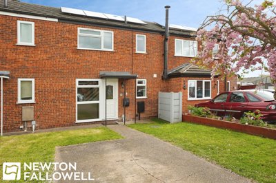 Property on Lexington Court, NG22 0NQ