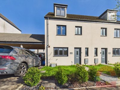 Property on Church Road, CF3 6YA