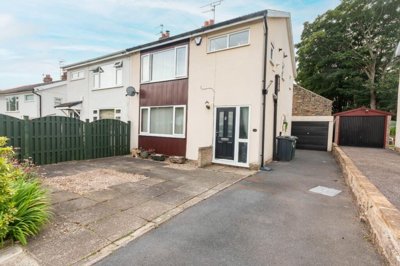 Property on Priory Grove, BD16 4HT