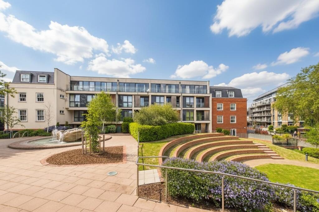 Property main image