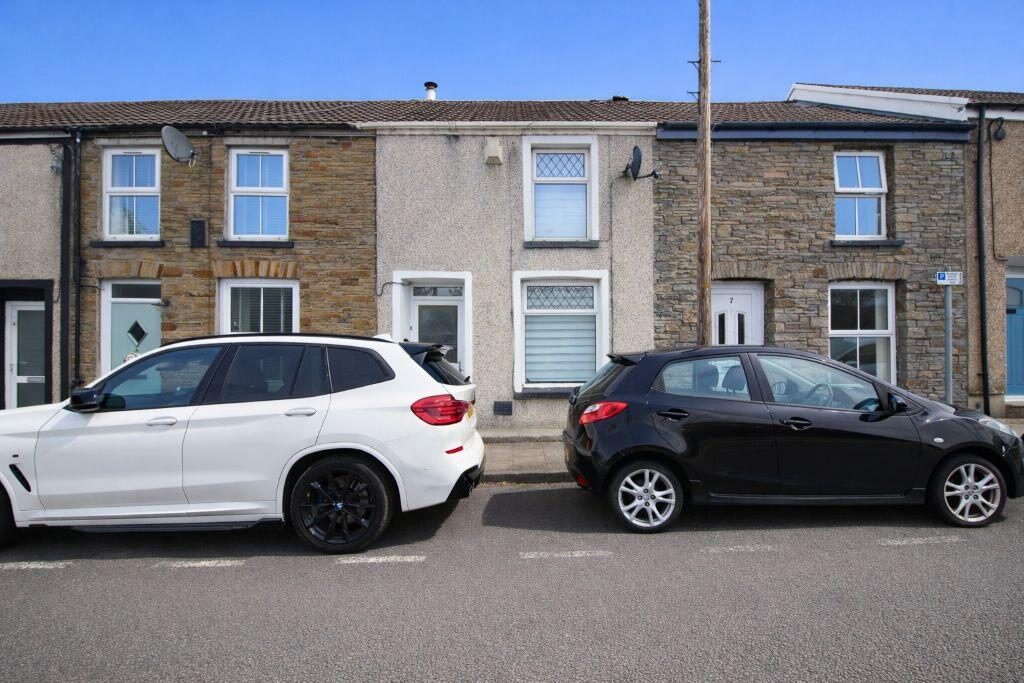 Terraced House
