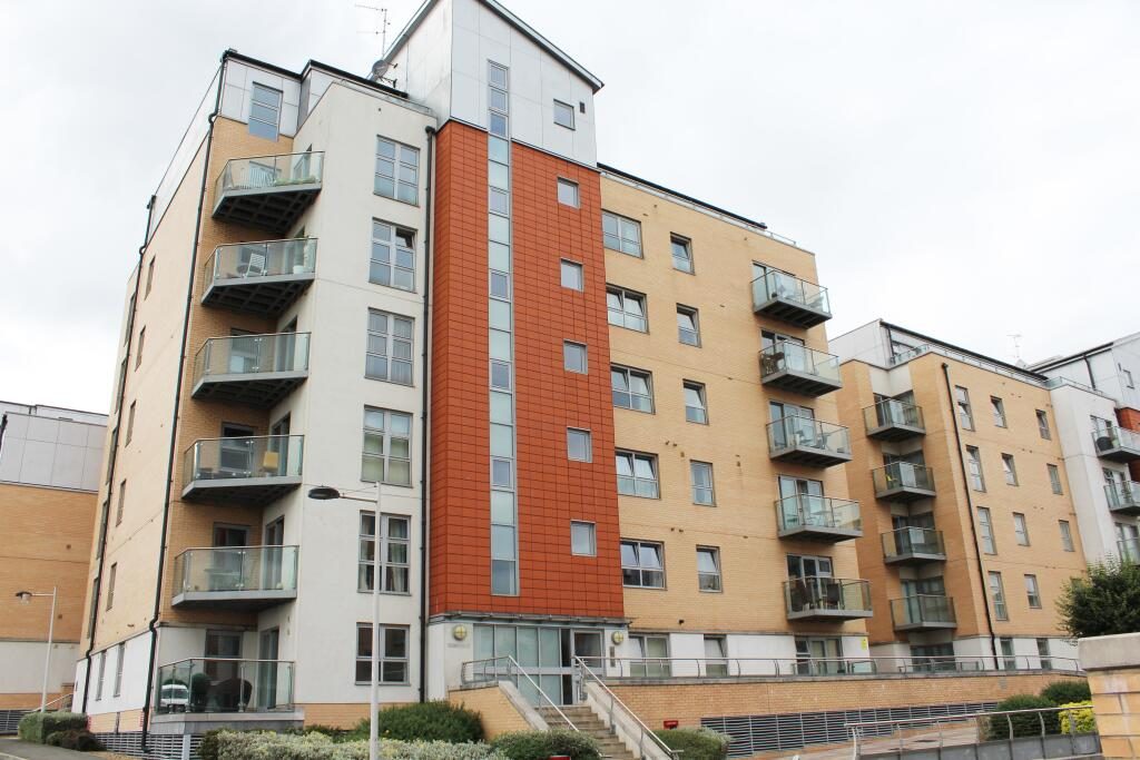 Property main image