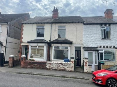 Property on Murray Street, NG18 4AS