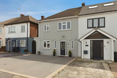 Property on Couchmore Avenue, IG5 0PL