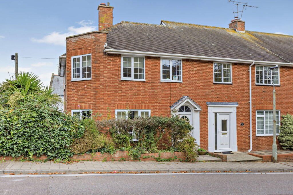 Terraced House