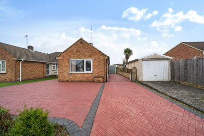 Property on Avonmead, SN25 3NU