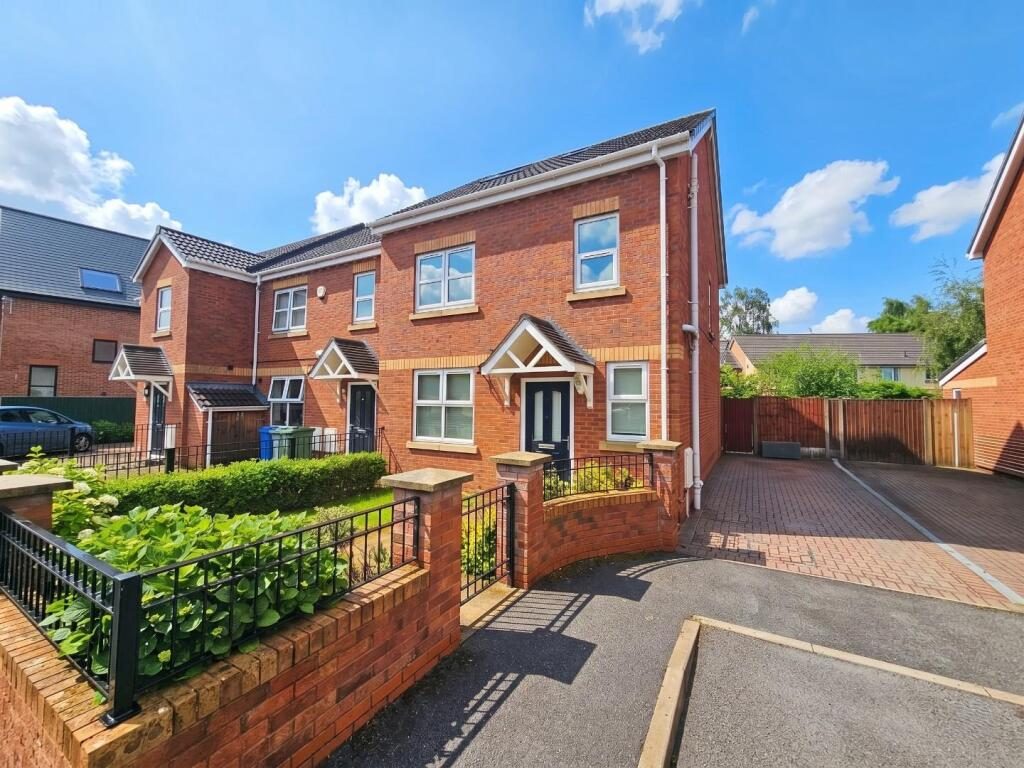 Terraced House