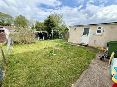 Property on Bro Granell, SA48 7JX