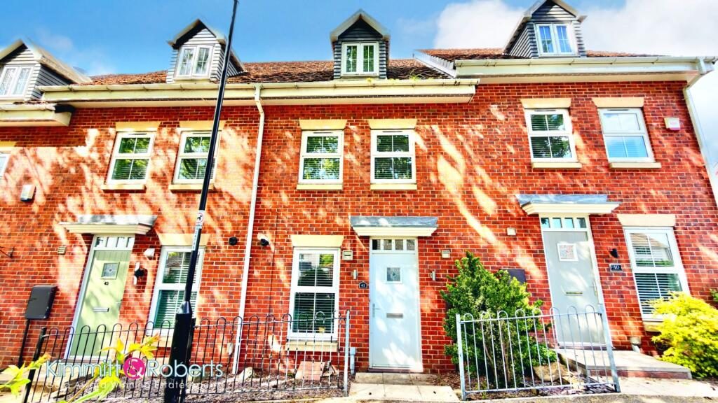Terraced House