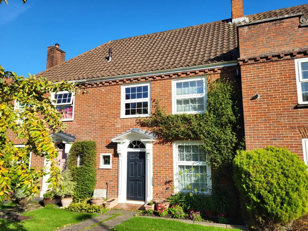 Terraced House