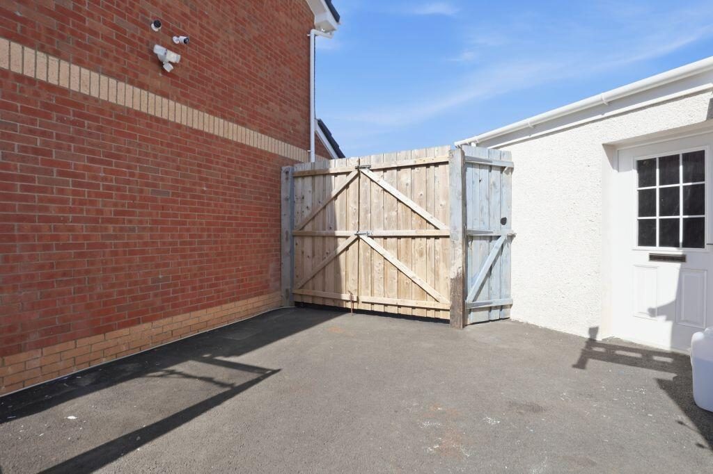 Thumbnail 83