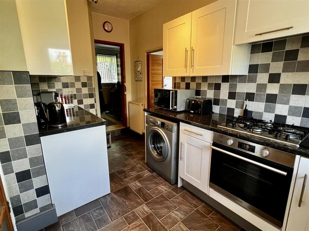 Terraced House