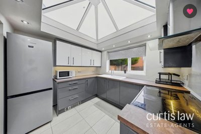 Property on Britten Close, BB2 3TD