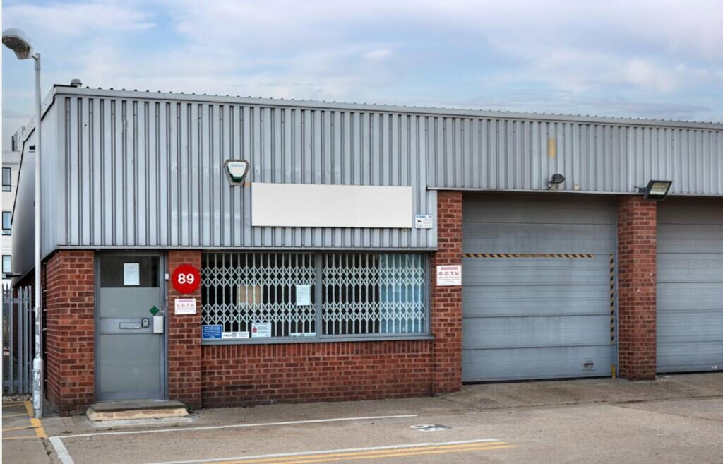 Distribution Warehouse