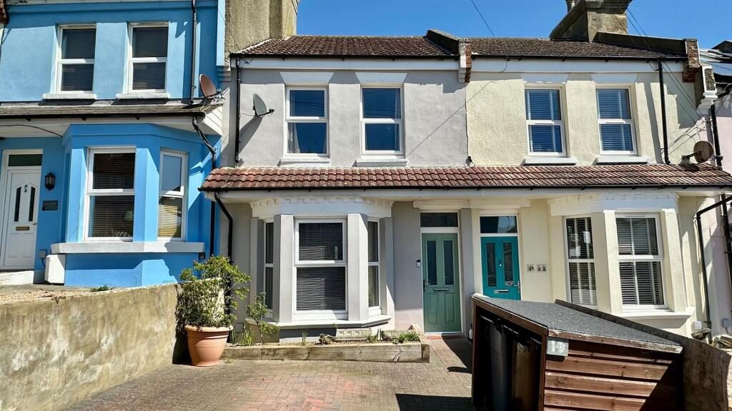 Terraced House